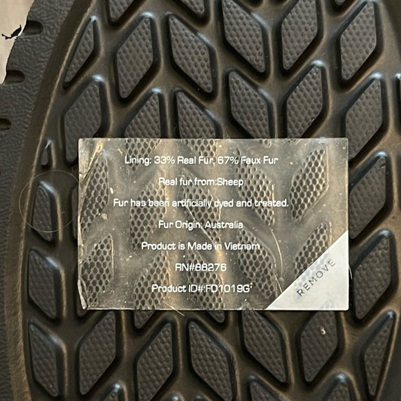 NWOT Koolaburra by UGG Boots, Black, size 6 - Picture 10 of 15